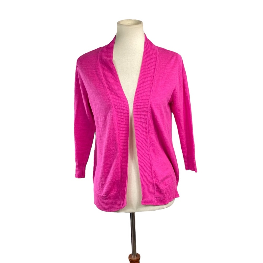 Woman’s St. John’s Bay lightweight open front cardigan size M